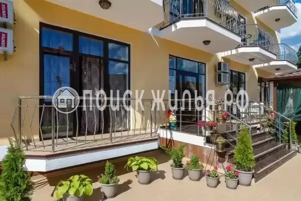 Гостиница «Hotel Royal», Кабардинка