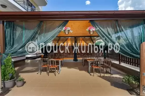 Гостиница «Hotel Royal», Кабардинка