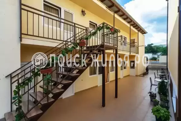 Гостиница «Hotel Royal», Кабардинка