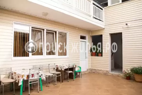 «Камилла», Адлер