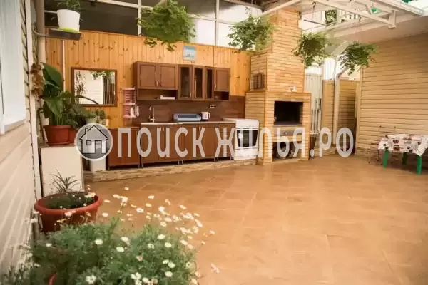 «Камилла», Адлер