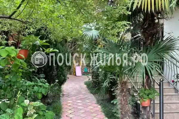 «У Алины», Лоо «У Алины», Лоо