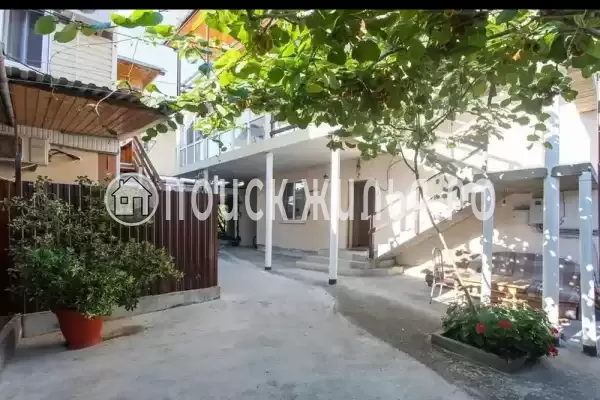 «Три карата», Адлер «Три карата», Адлер