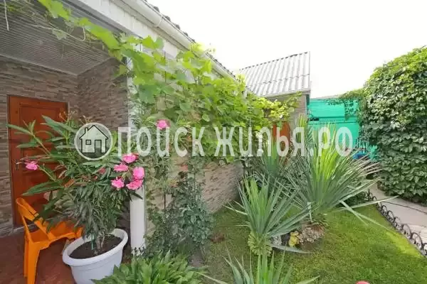 «Зеленый дворик на Черноморской», Витязево