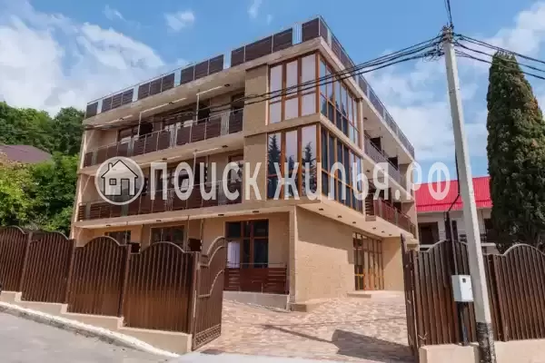 «L-Hotel», Лазаревское