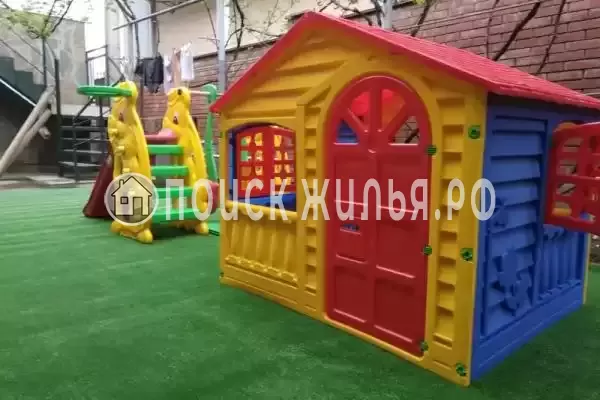 «Южный двор», Ольгинка «Южный двор», Ольгинка