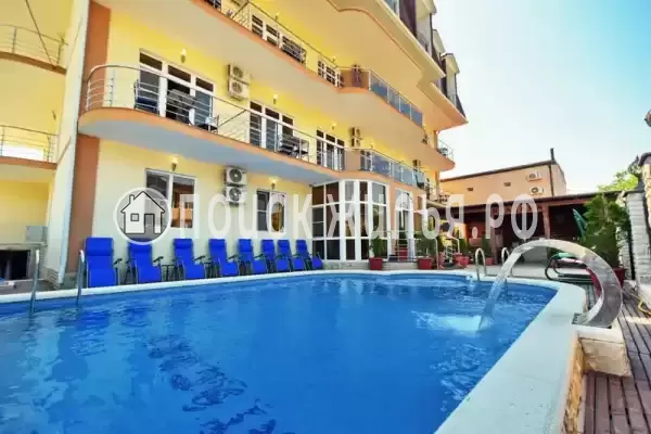 Гостиница «Ниагара», Краснодарский край, Кабардинка, Партизанская, д.41А