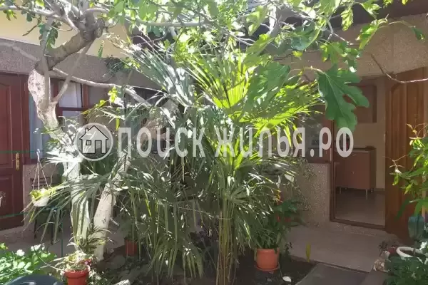 Гостевой дом «Первомай», Алушта