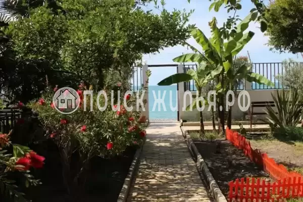 Гостевой дом «Дарина-море», Республика Абхазия, Цандрипш, Октябрьская, д.165 Гостевой дом «Дарина-море», Республика Абхазия, Цандрипш, Октябрьская, д.165