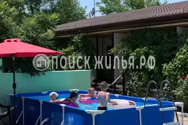 «На Коммунистической», Кучугуры «На Коммунистической», Кучугуры