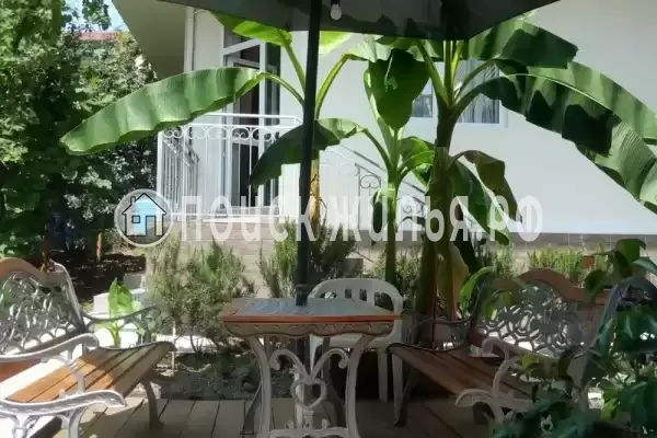 «На Медовой», Адлер