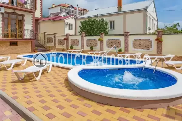 «Рафаэль», Геленджик