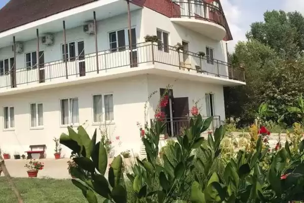Гостевой дом «100 метров от моря», Республика Абхазия, Цандрипш, Горького, д. 7