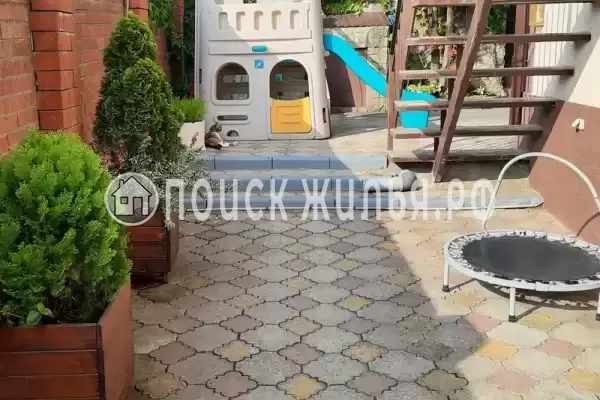 Дом под ключ «С отдельным входом», Геленджик Дом под ключ «С отдельным входом», Геленджик