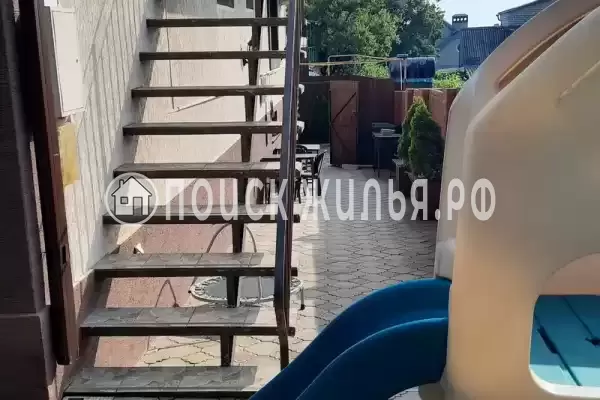 Дом под ключ «С отдельным входом», Геленджик Дом под ключ «С отдельным входом», Геленджик