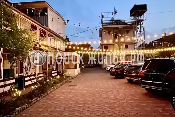 «На Мира 42», Криница «На Мира 42», Криница