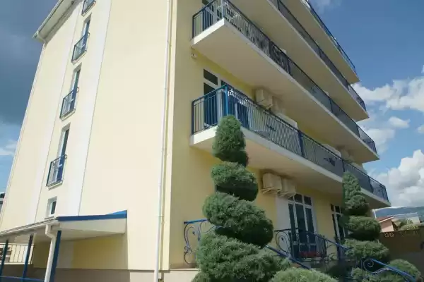 Частный сектор «Вилла Аркадия», Республика Крым, Алушта, Приморская, д. 3