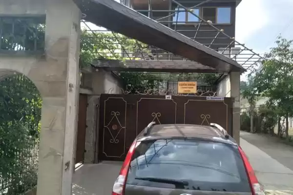 Частный сектор «Усадьба», Республика Крым, Алушта, Школьная, д. 3
