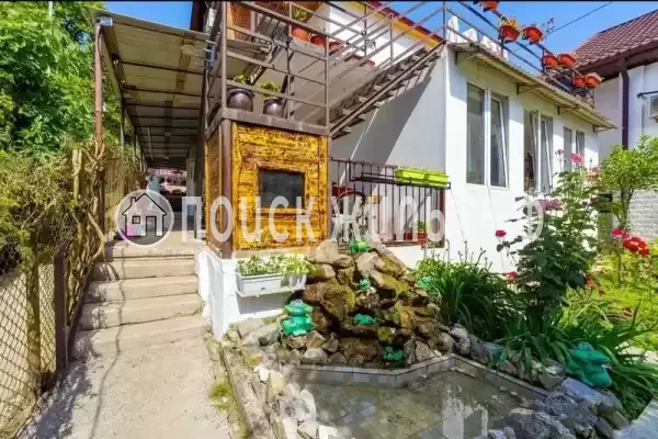 Гостевой дом «Кваки», Гагра