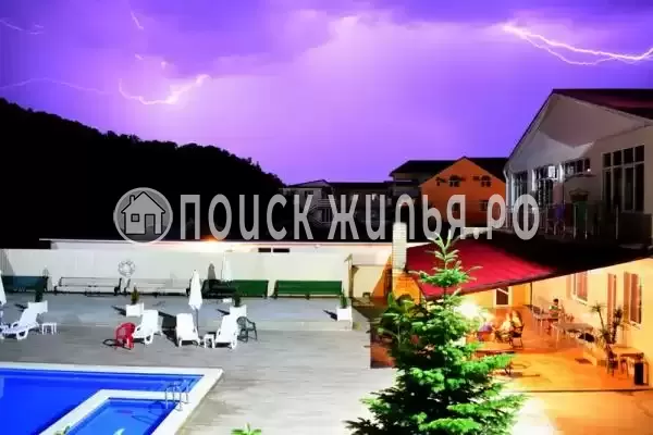 «Корона», Дедеркой