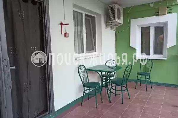 Гостиница «Зеленый дом у маяка», Саки Гостиница «Зеленый дом у маяка», Саки