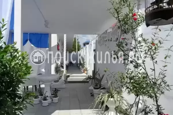 Гостевой дом «Росинка», Алушта