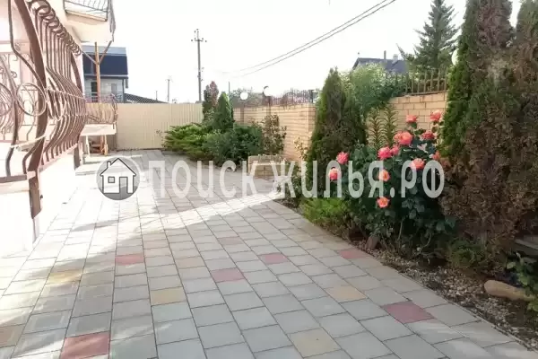 «На Виноградной 66», Кучугуры