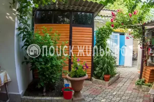 Апартаменты «Крыша Мира», Коктебель