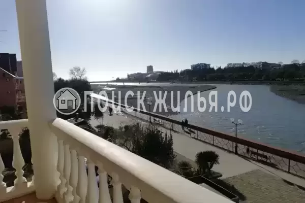 «В гостях у Марка», Адлер