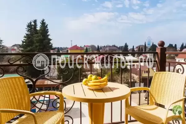 Отель «Лаура», Лазаревское