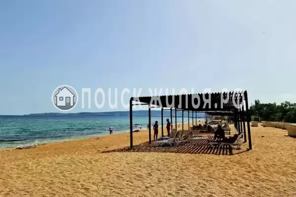 «На Коронелли», Береговое