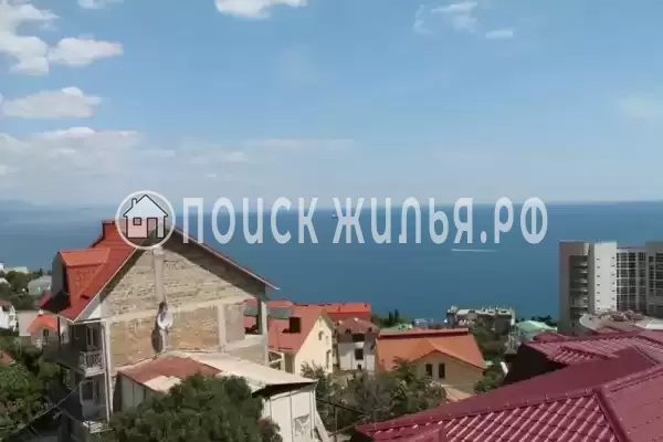 Гостиница «Софи Голд», Лазурное