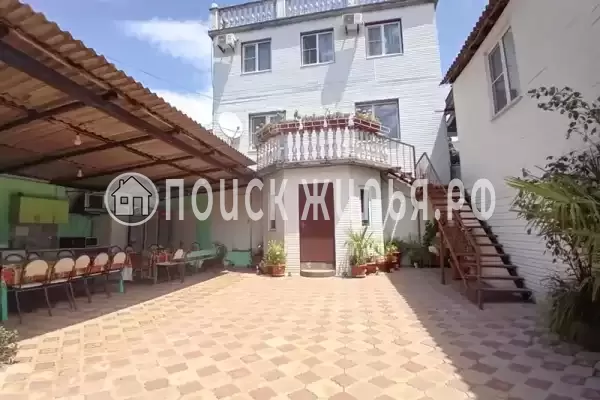 «Два дельфина»