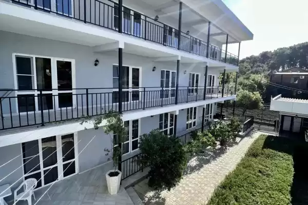 Отель «Mandarin Hotel», Республика Абхазия, Лдзаа, Нозадзе, д. 34А