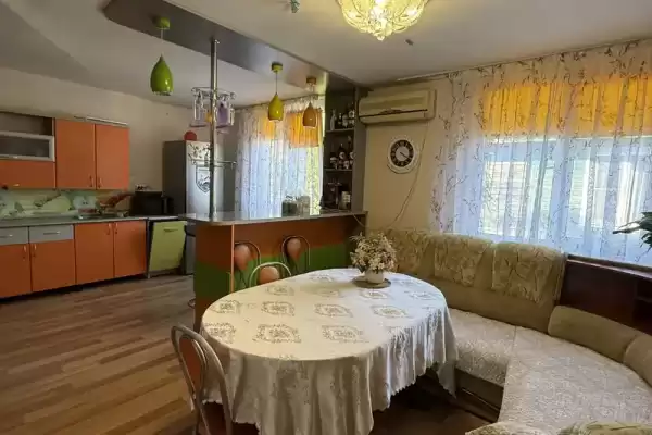 Частный сектор «Дом под ключ», Краснодарский край, Сочи, Адлер, Авиационная, д. 7/1