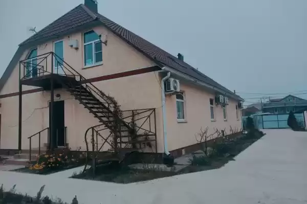 Гостевой дом на ул.Высотная, д. 5, Краснодарский край, Голубицкая, Высотная, д. 5