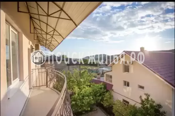 «Орлиное гнездо», Сукко