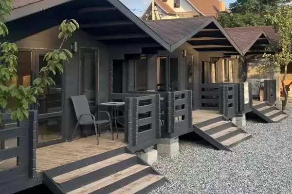 Гостевой дом «Eco House Eliza», Республика Абхазия, Лдзаа, Политрука Назадзе, д. 3А