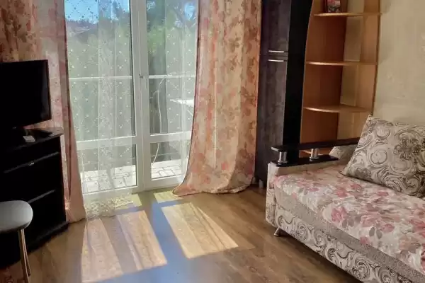 Квартира на ул.Пушкина, д. 42, Краснодарский край, Геленджик, Пушкина, д. 42