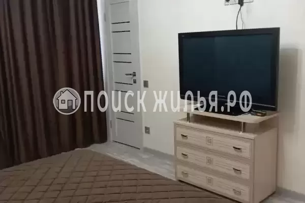 Частный сектор «Трёхэтажный таунхаус», Головинка