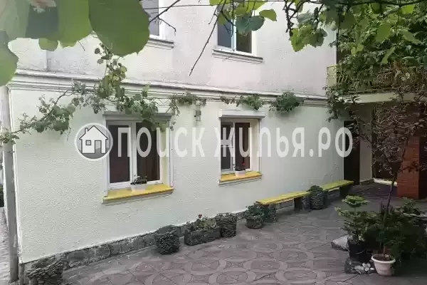 Гостевой дом «Белый Волк », Сухум