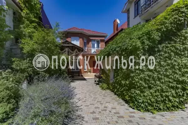 «Южный», Геленджик