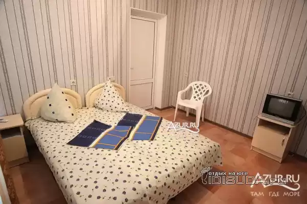 Гостевой дом «У Карена», Краснодарский край, Геленджик, Аэродромная, д. 18