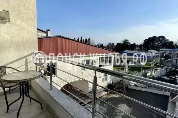 «Оганес», Адлер