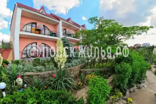 «Регата», Республика Крым, Щелкино, Садоводческо-виноградарское товарищество Энергетик-2, д.745А «Регата», Республика Крым, Щелкино, Садоводческо-виноградарское товарищество Энергетик-2, д.745А