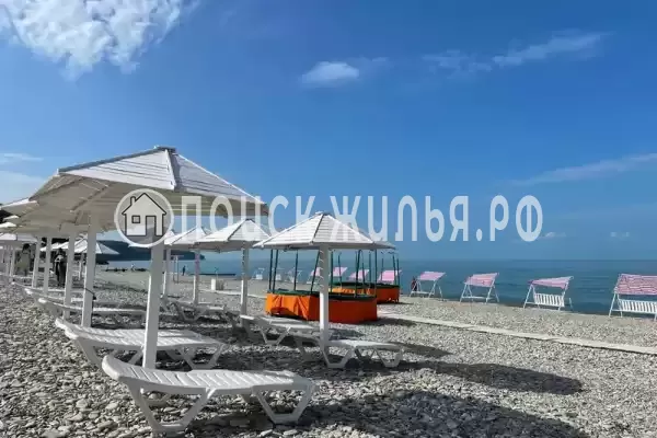 «У моря», Агой «У моря», Агой