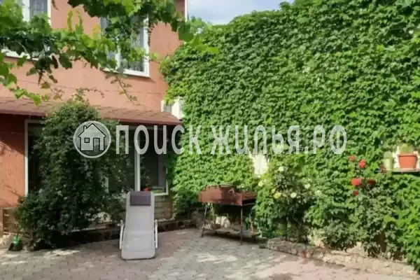 Дом под ключ «С отдельным двором», Республика Крым, Евпатория, пер. Сквозной, д.15А Дом под ключ «С отдельным двором», Республика Крым, Евпатория, пер. Сквозной, д.15А