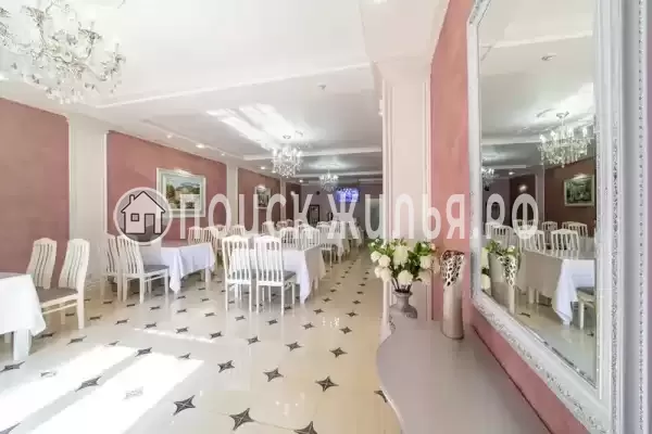 Отель «Сильвия», Сукко