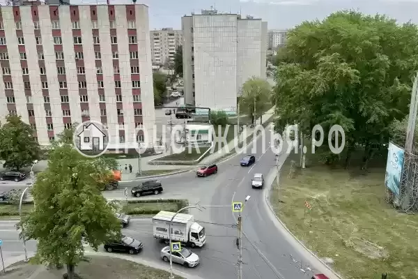 Квартира «Трешка с видом на озеро Смолино», Челябинск Квартира «Трешка с видом на озеро Смолино», Челябинск