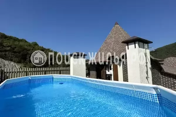 «Gill Grad», Небуг